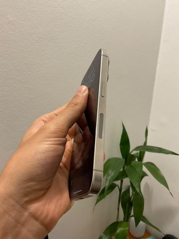 iphone 6.jpeg